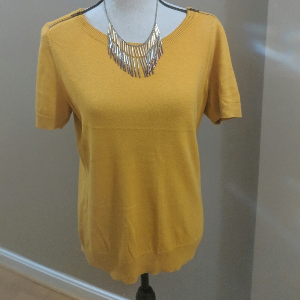 Worthington Short Sleeve Sweater -L